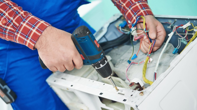 Zeytinburnu York York çamaşır makinesi kart tamiri – Su almama arızası orijinal parça ile giderildi. - Teknik servis örneği